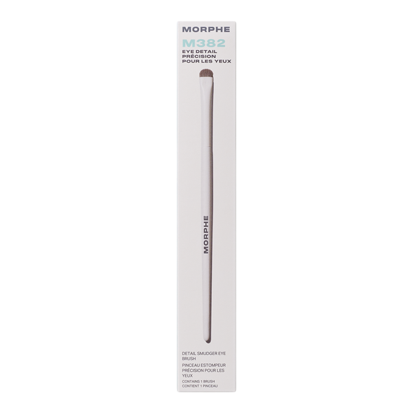 M382 Detail Smudger Eye Brush
