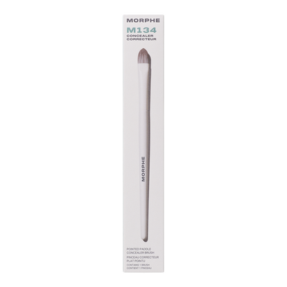 M134 Pointed Paddle Concealer Brush