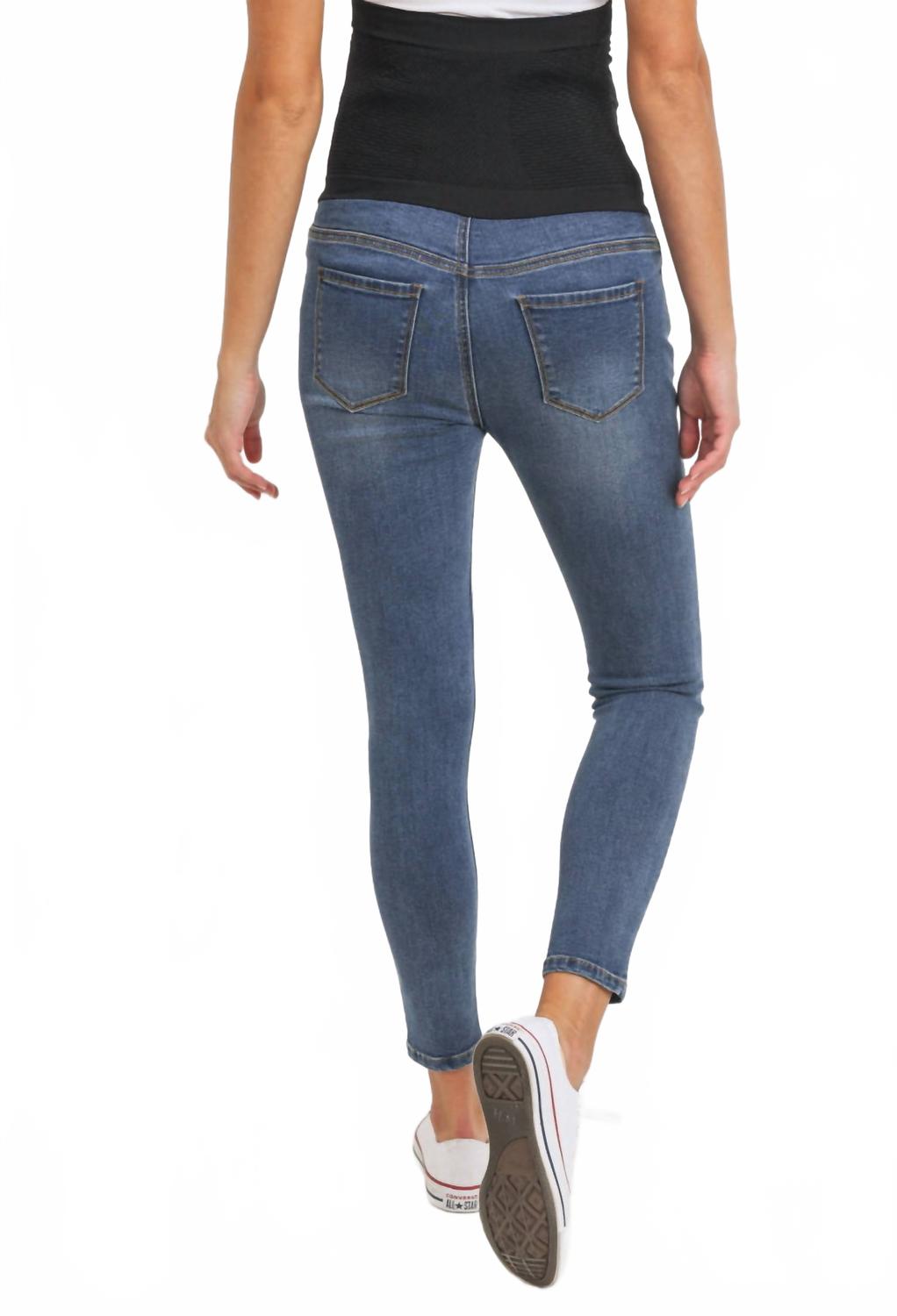 maternity stretch jeans in blue