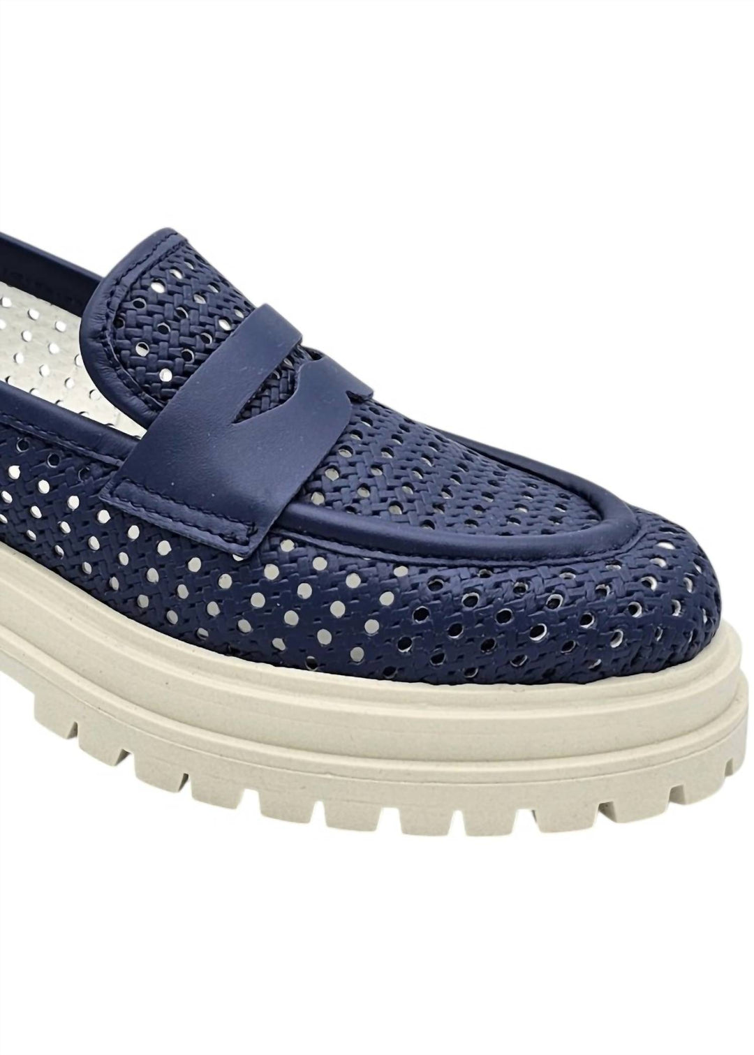 men raven loafers in blue