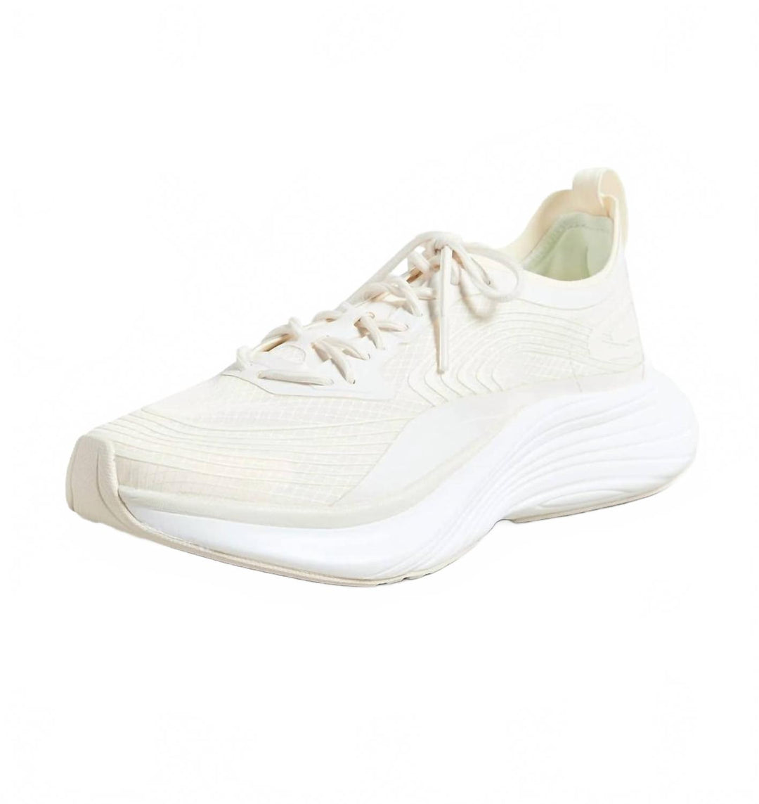 US 10 - pristine/white