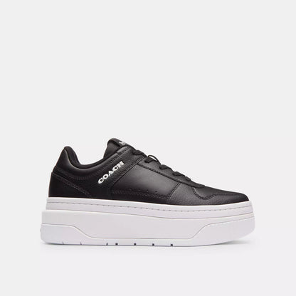 platform sneaker