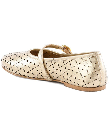 skyler leather flat
