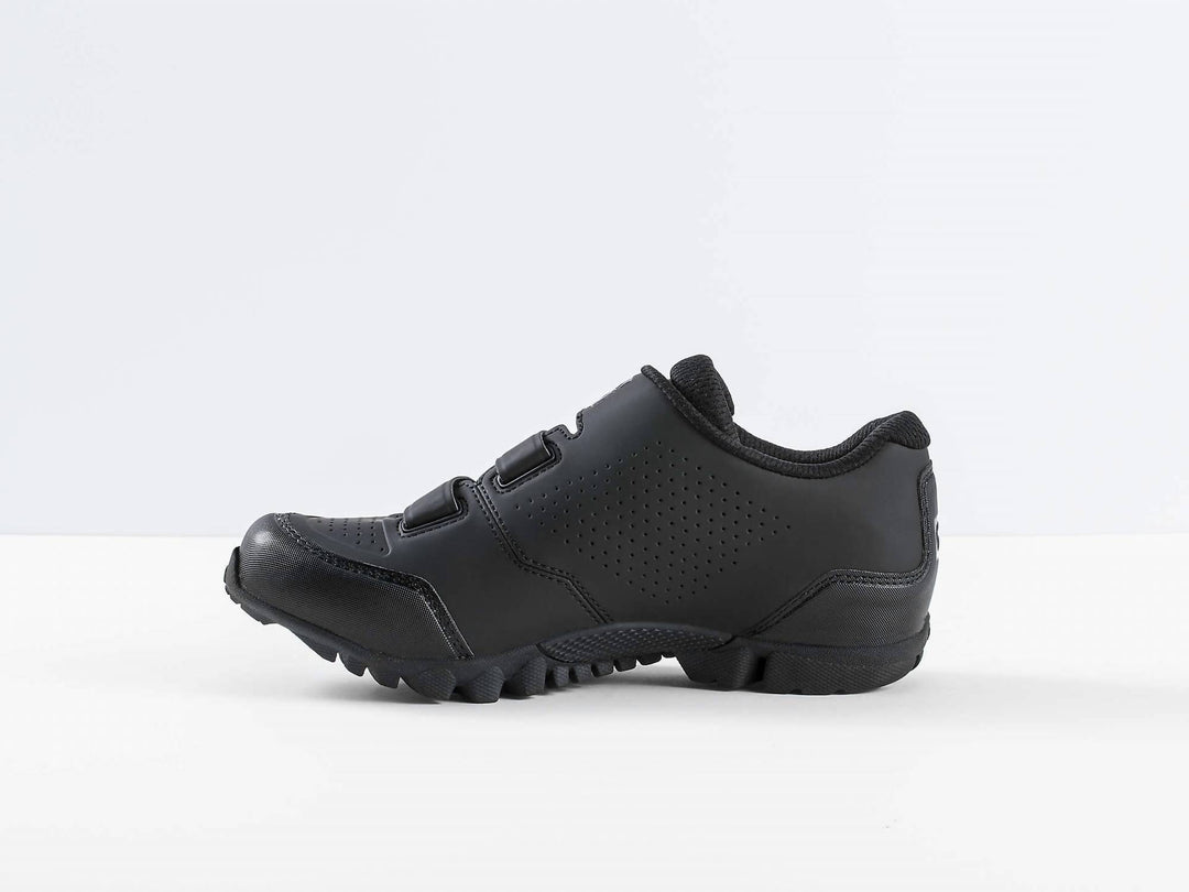 women's adorn mountain shoe in black