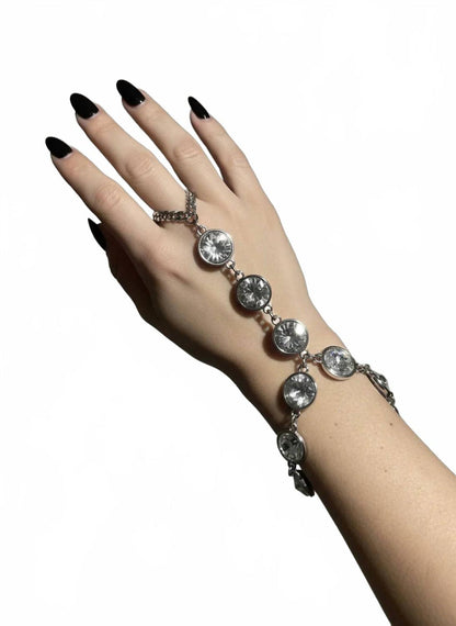women's show stopper crystal hand chain in silver