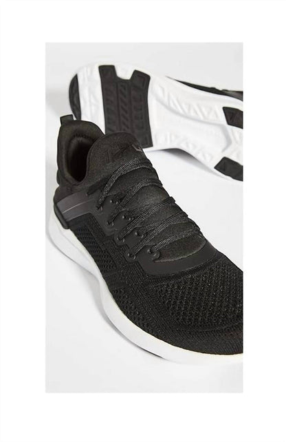 men techloom tracer shoes in black/white