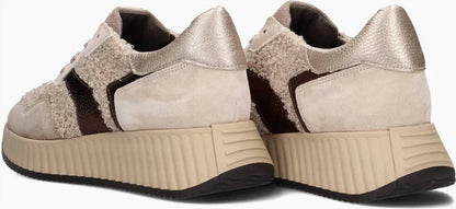 women's akeria sneaker in crème/crème