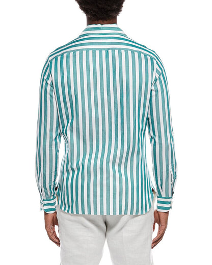 sport shirt