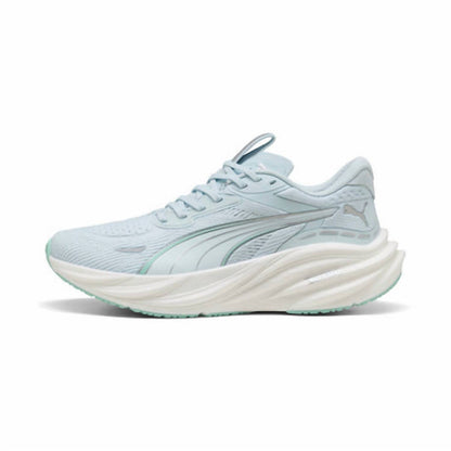 women's magnify nitro 3 running shoes in sea glass/mint melt