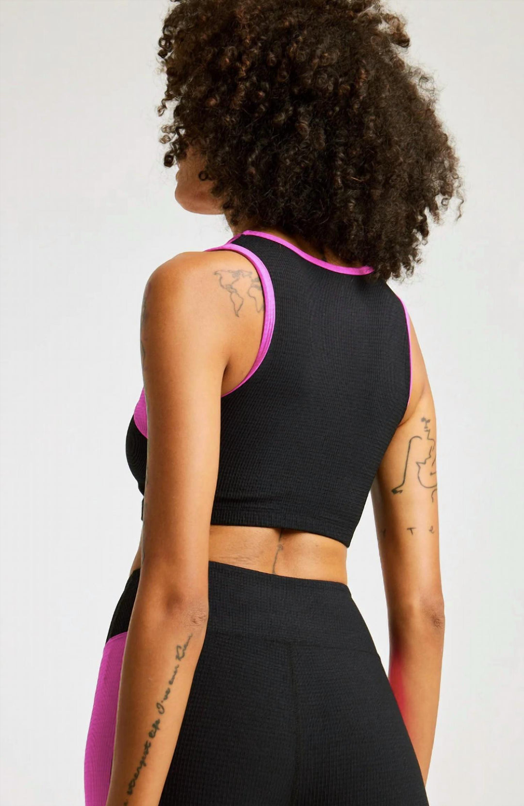 thermal cut out bra in black/rose violet