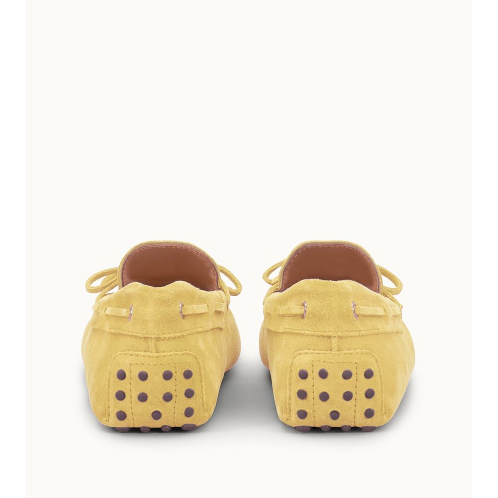 gommino driving shoes in suede