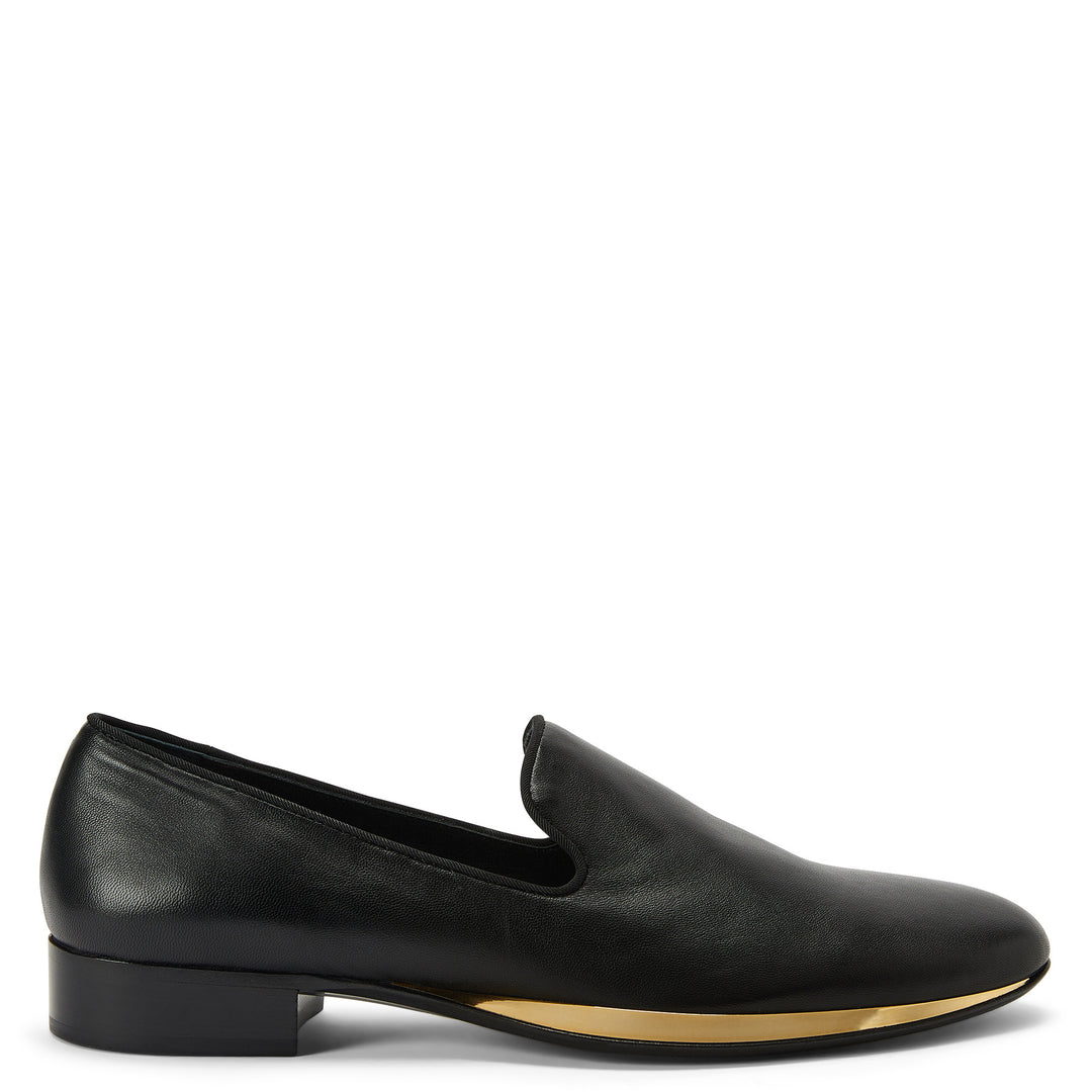 US 9 - black