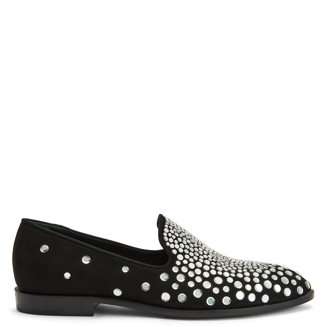 US 7 - black