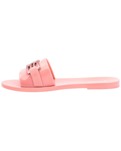 babe m chic slide