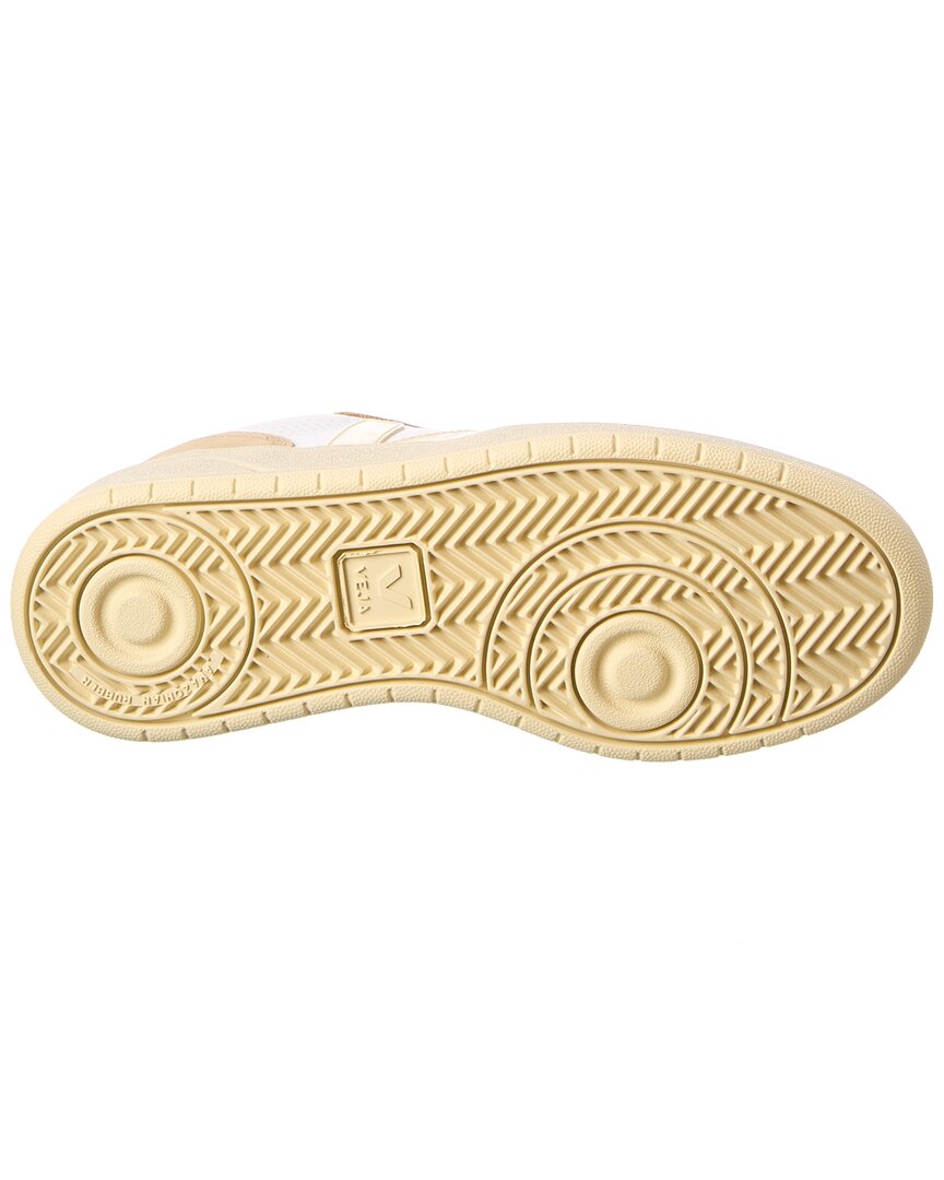 v-10 leather & mesh sneaker