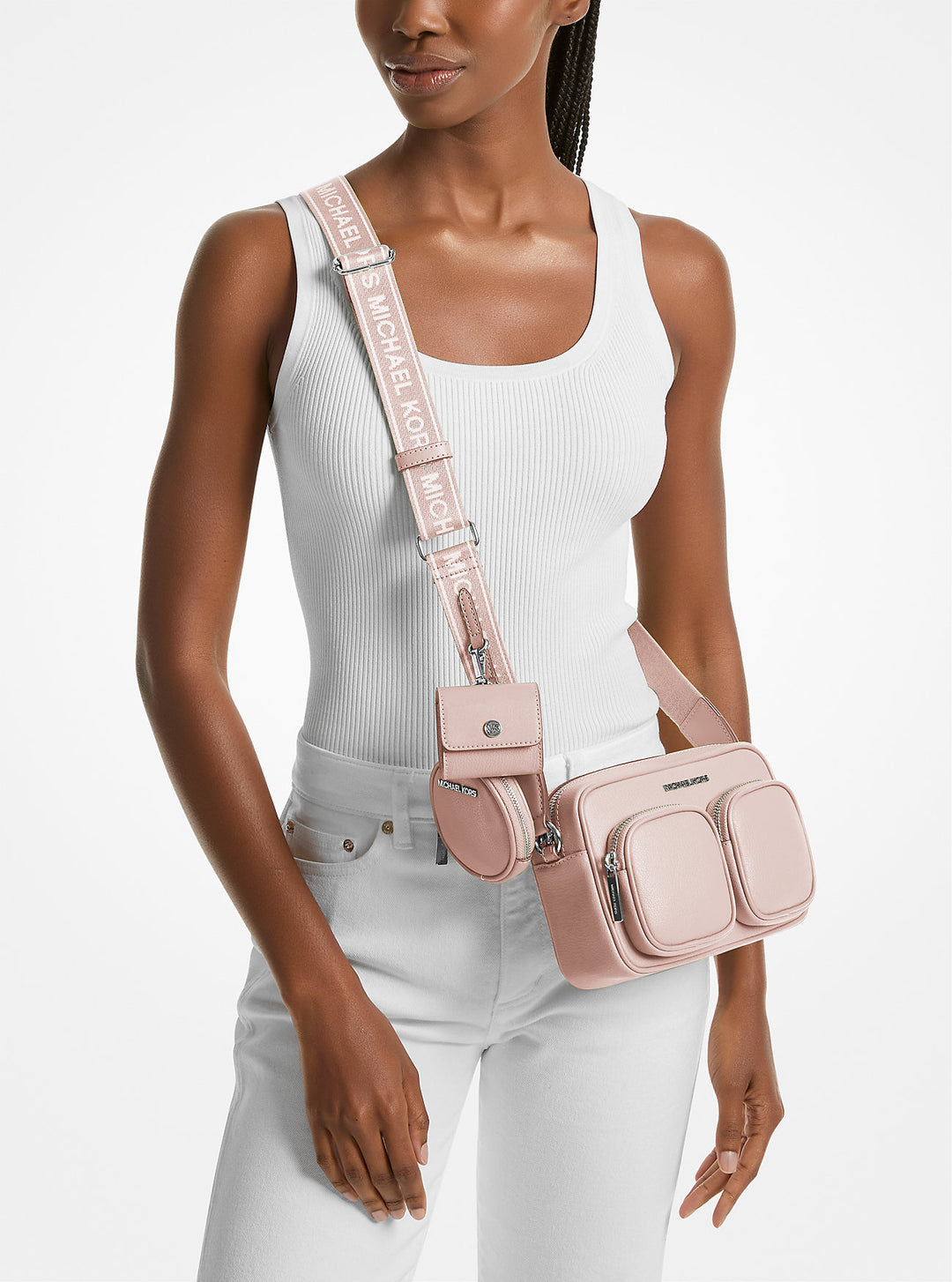 jet set travel medium leather messenger bag