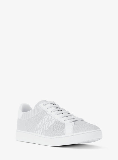 US 7 - optic white