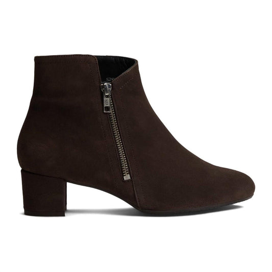 EU 42 - brown suede