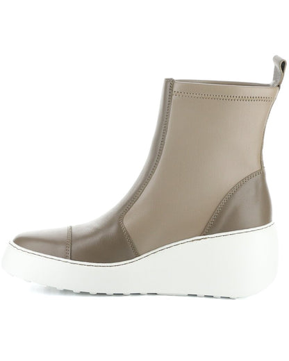 daik leather boot