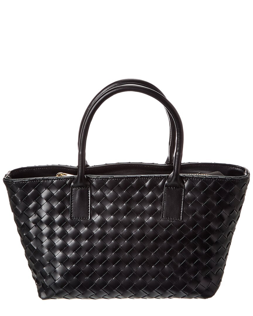 Medium - black