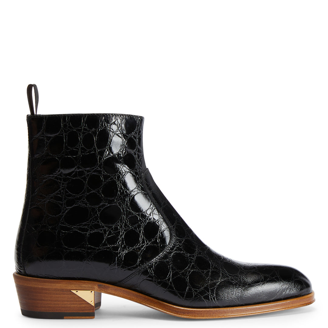 US 7 - black
