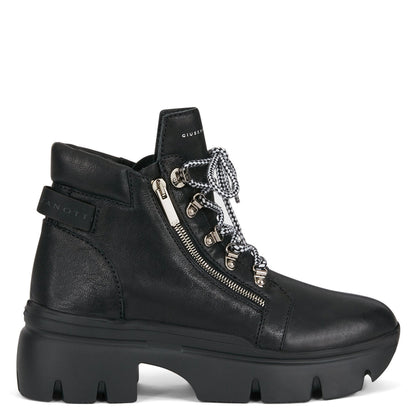 US 7 - black