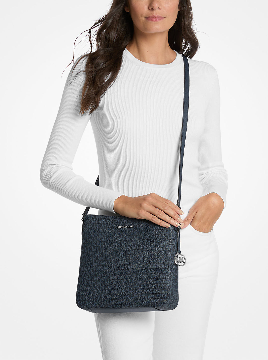 jet set travel large logo messenger bag