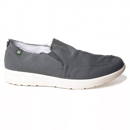 US 8 - grey
