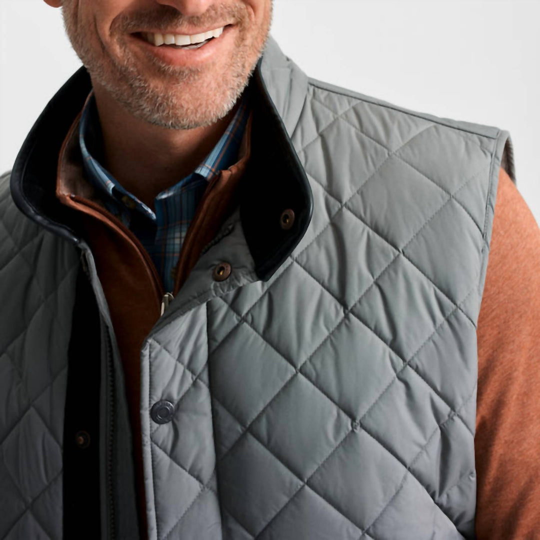 northpoint quilted vest in graphite
