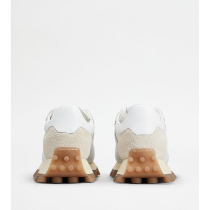 sneakers  1t in leather and fabric