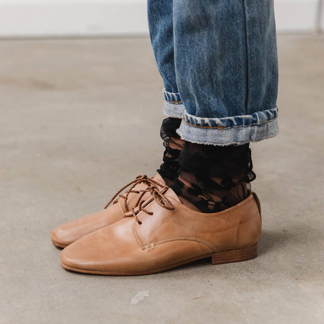 men's square toe vegetable-tanned oxford shoes in cognac brown