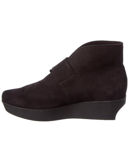 fujhey suede wedge boot