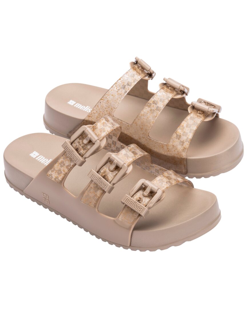 US 10 - beige