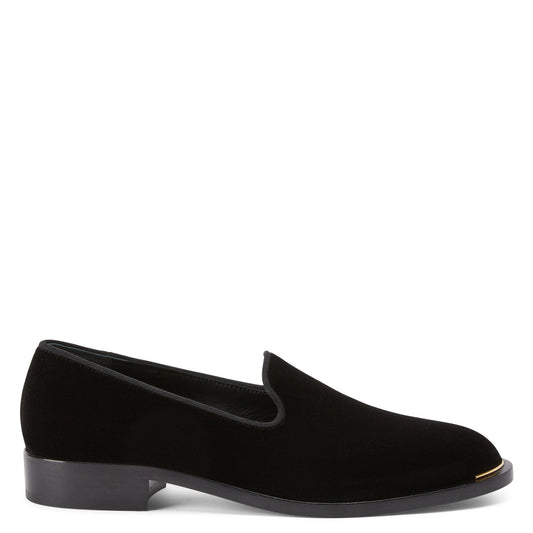 US 6 - black