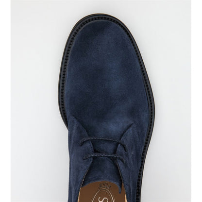desert boots in suede