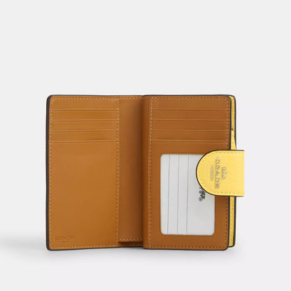 medium corner zip wallet
