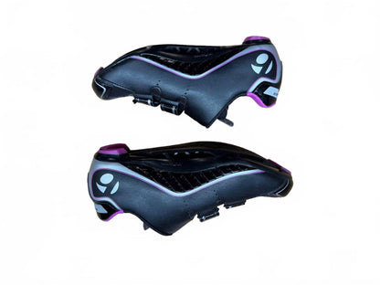 women's race dlx road shoe in black