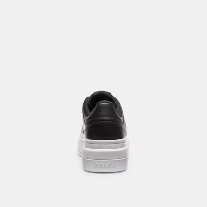 platform sneaker