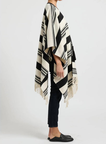 jacquard mantella cape in white & black with black suede tassles