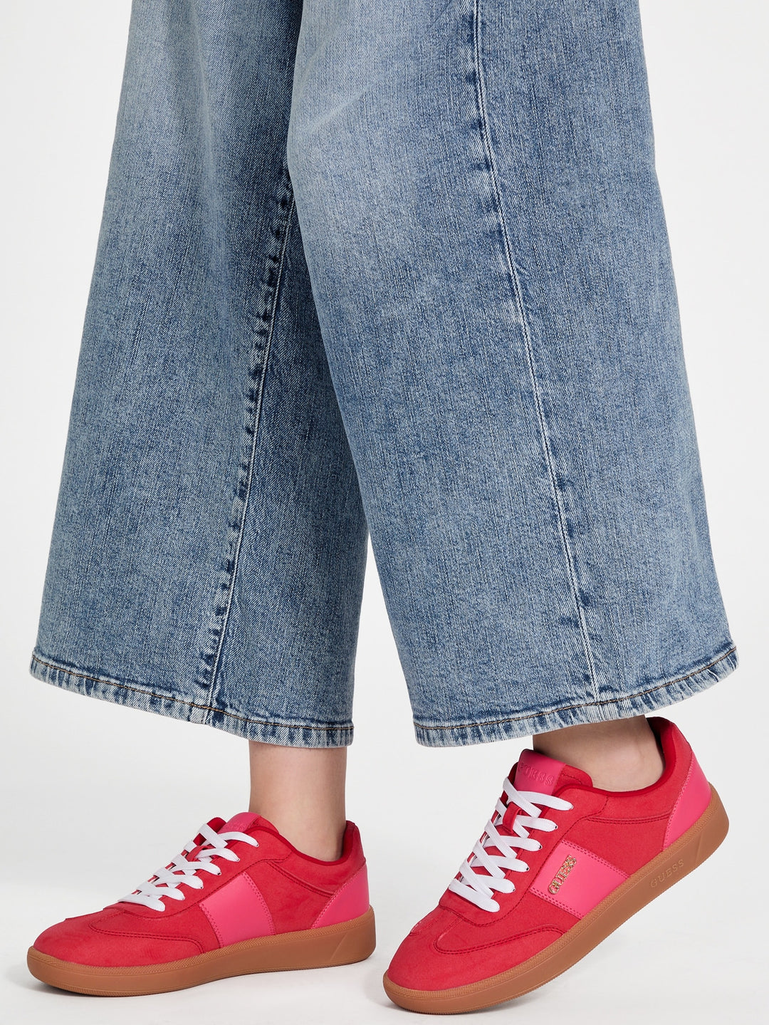 pelara striped low-top sneakers