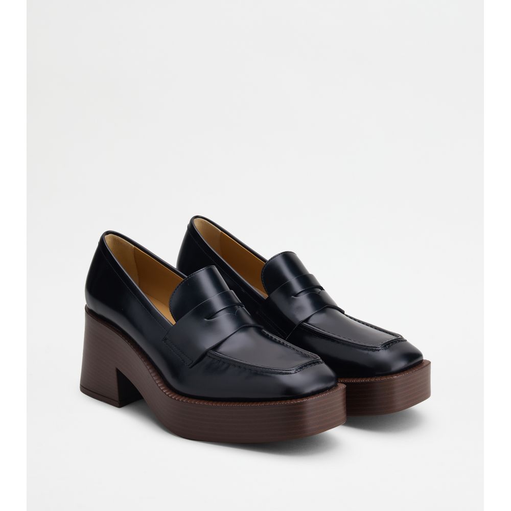 platform loafers in leather