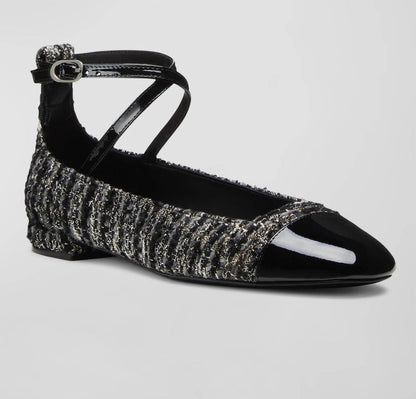 US 6 - black tweed
