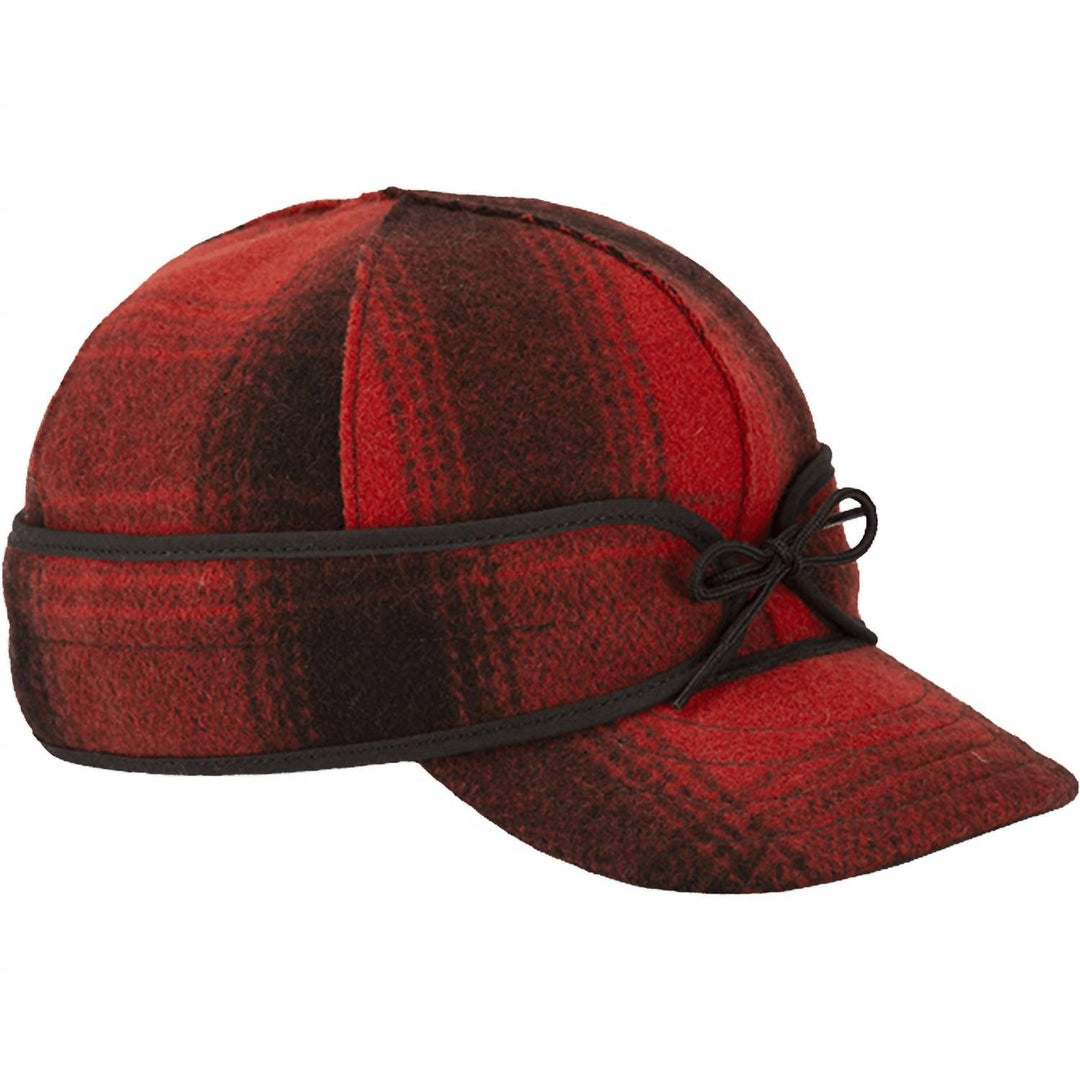 7 1/2 - red & black buffalo plaid