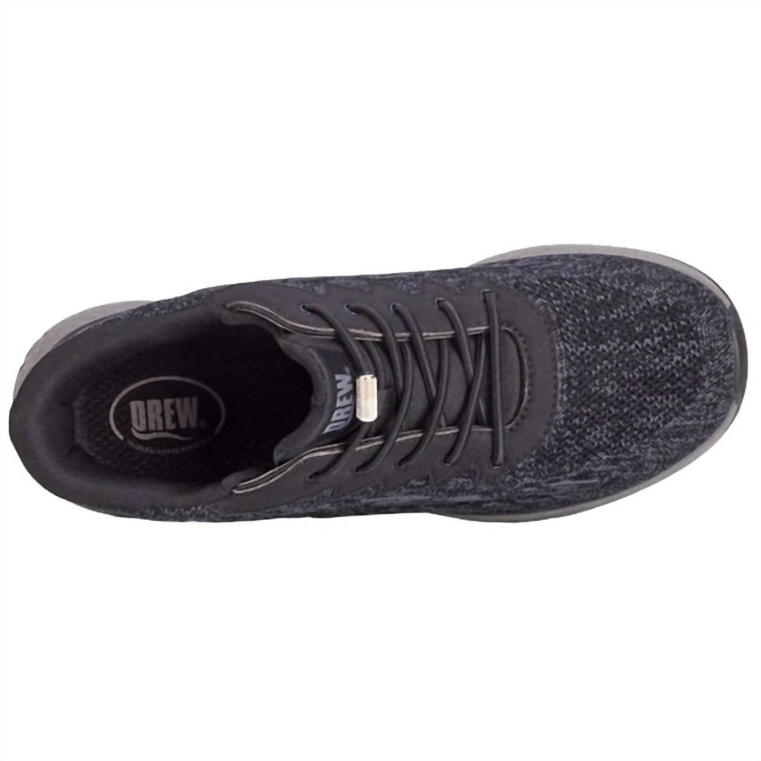 men's explore walking shoe in black mesh combo
