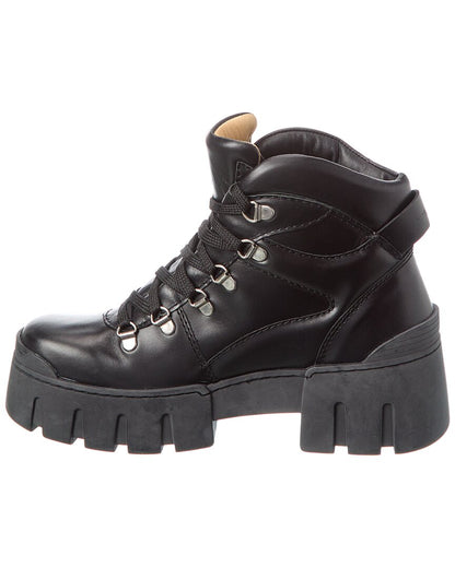 lilde leather boot