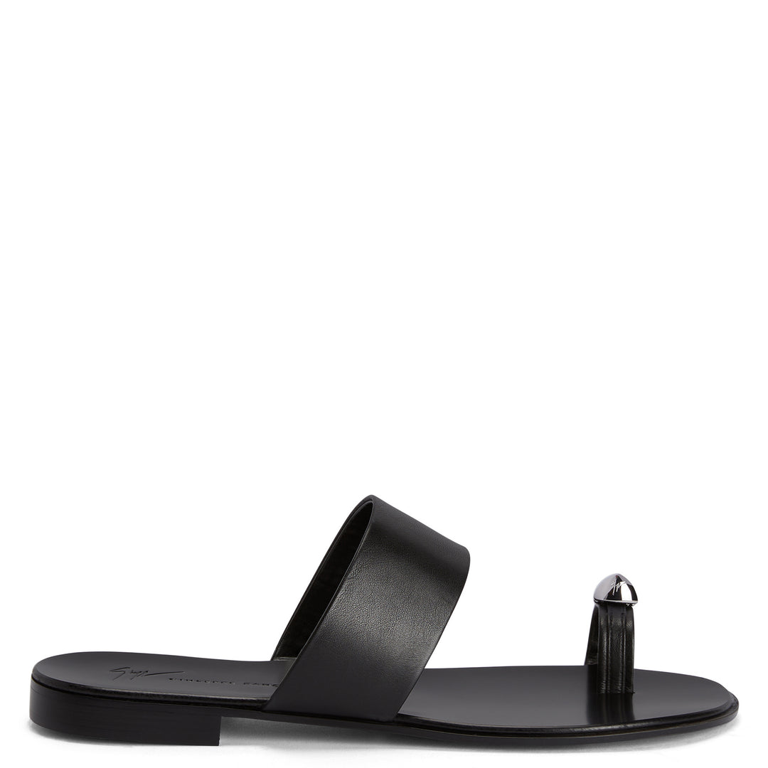 US 8 - black