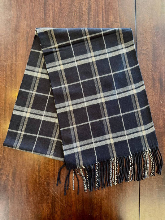 One Size - black plaid
