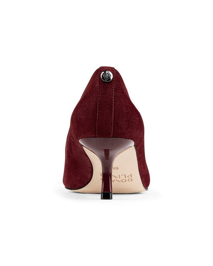calibra suede pump