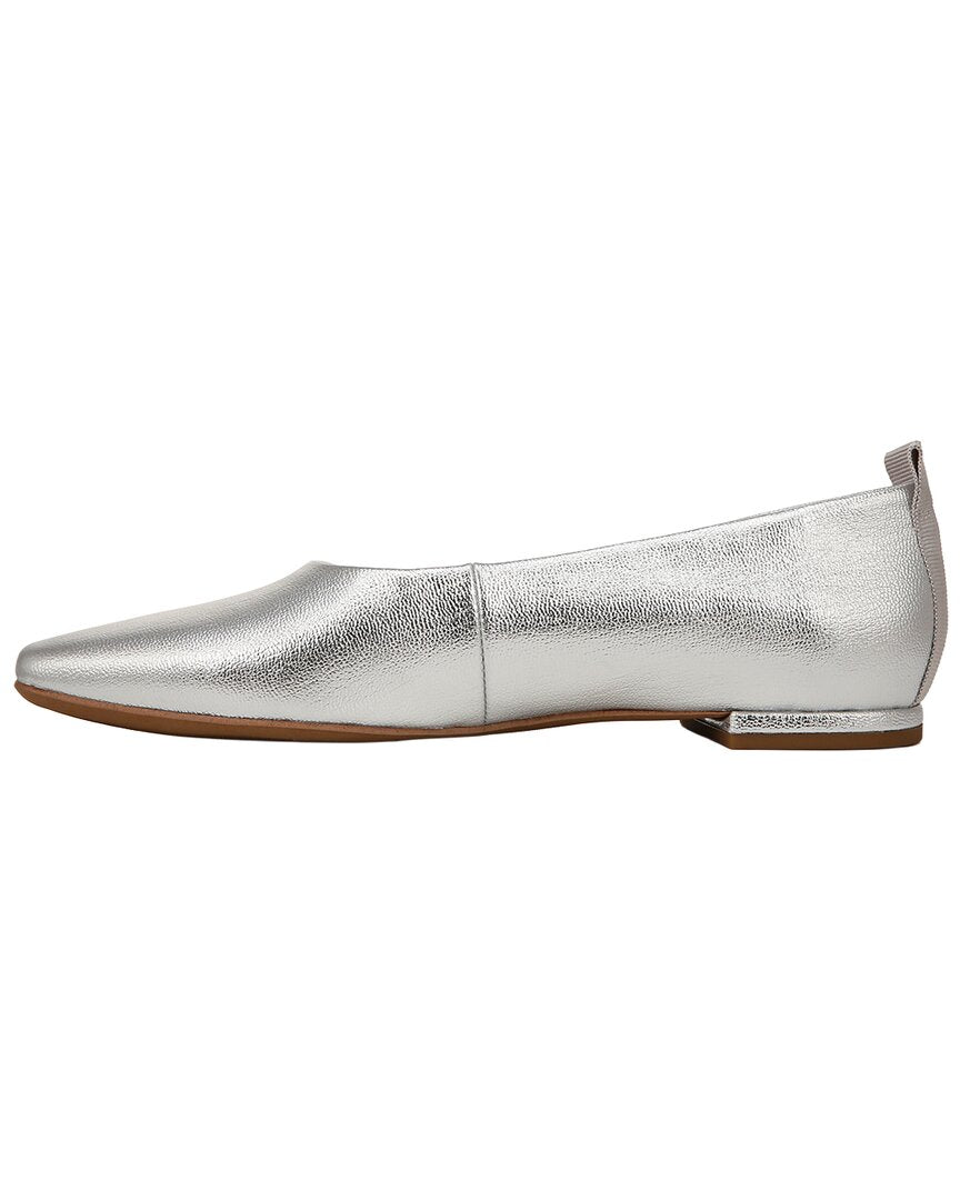 l-vana flat