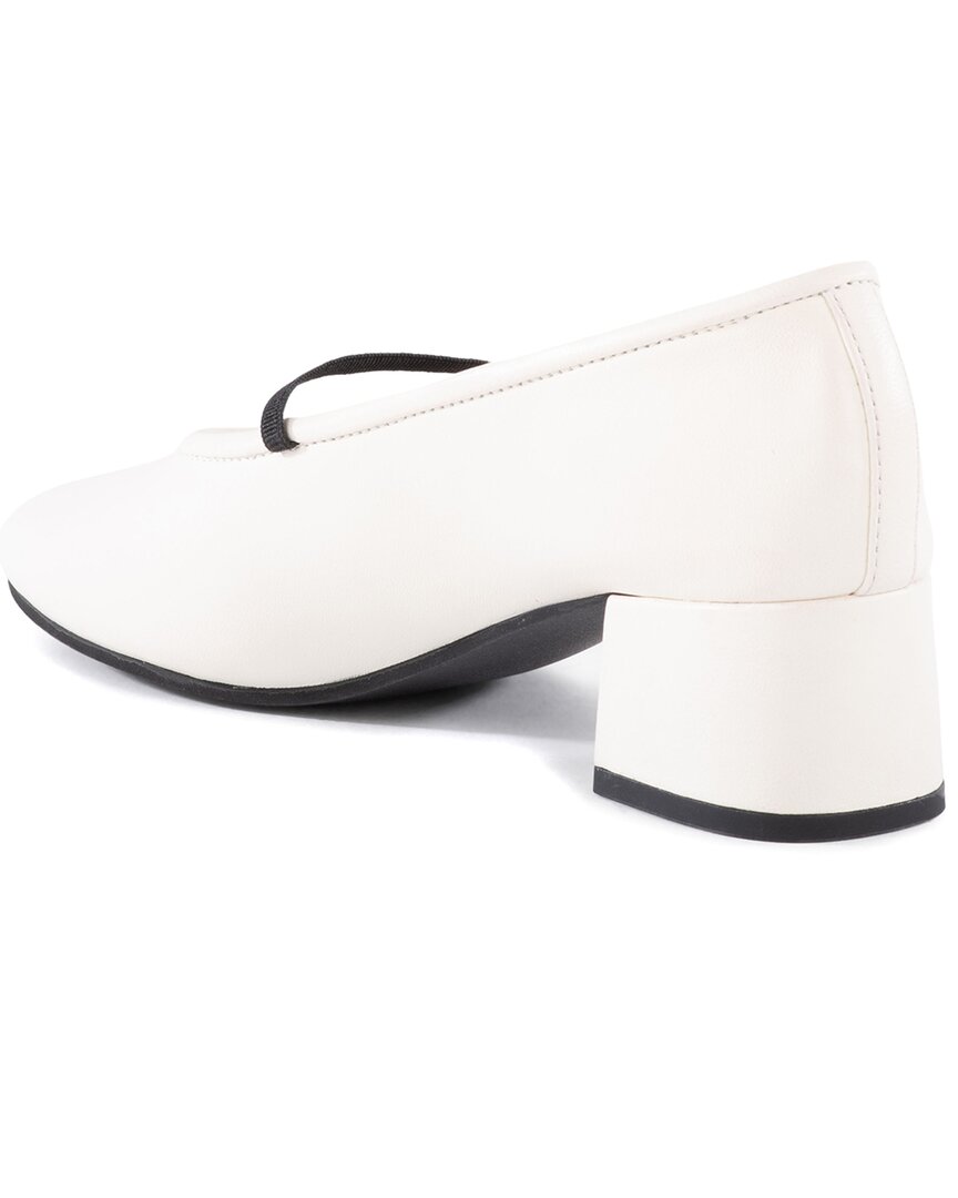 dusk to dawn leather pump